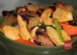 鲜笋炒腊肉的做法图解5