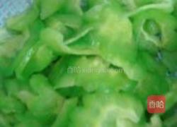 豆豉鲮鱼炒苦瓜的做法图解4