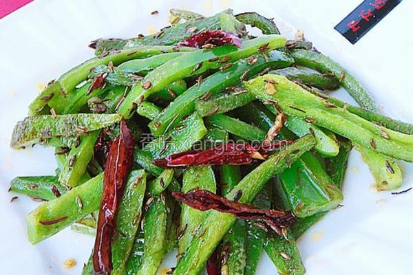 干煸青椒丝