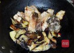 草鱼烧茄子的做法图解8