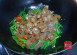 蒜苔炒猪皮的做法图解5