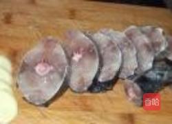 煎马鲛鱼的做法图解1