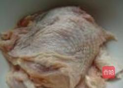 青椒麻辣鸡丁的做法图解1