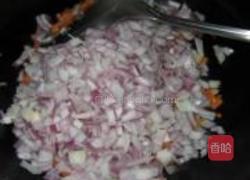 素红酱意面的做法图解5