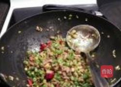 酸黄瓜四季豆炒肉末的做法图解8