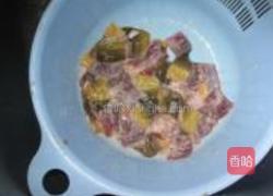 鳝片炒西芹的做法图解2