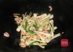 河虾炒荞头的做法图解6