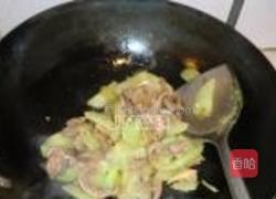莴笋炒猪肚的做法图解5