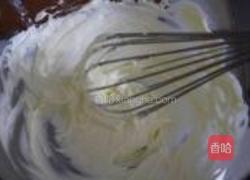 巧克力纸杯蛋糕的做法图解2