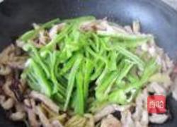 榨菜青椒肉丝的做法图解11