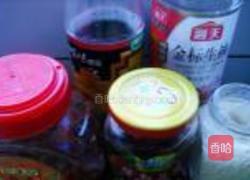 青蒜炒腊肠的做法图解2