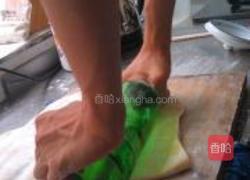 广东竹升面的做法图解4