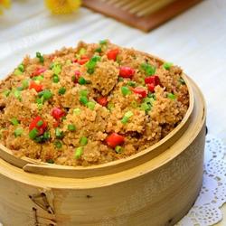 土豆蒸肥肠的做法[图]