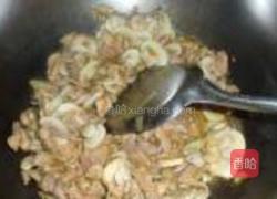 鲜蘑肉片的做法图解9