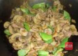 鲜蘑肉片的做法图解11