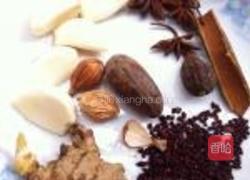 黄豆煲猪脚的做法图解2