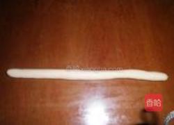 蜜枣螺旋包的做法图解6