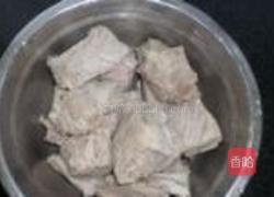 糖醋排骨的做法图解1