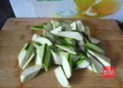 花蛤丝瓜汤的做法图解3