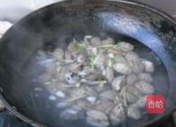 花蛤丝瓜汤的做法图解5
