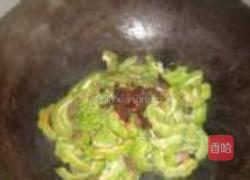 苦瓜豆鼓炒牛肉的做法图解7