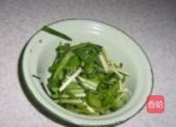 韭菜炒猪血的做法图解2