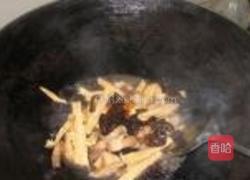 家常腐竹炒肉的做法图解6