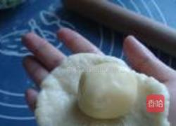 莲子荷花酥的做法图解6