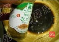 微波孜然葱香烤鸡的做法图解6