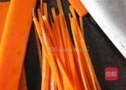 金枪鱼杂蔬卷的做法图解2