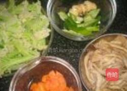 鹅肠带炒椰菜花的做法图解1