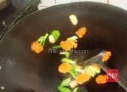 鹅肠带炒椰菜花的做法图解2