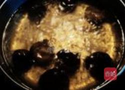 蚝油冬菇扒菜胆的做法图解2