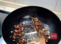 桃仁干煸鸭丁的做法图解6