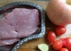 苹果咕噜肉的做法图解1