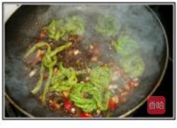 鱼香豇豆圈的做法图解15