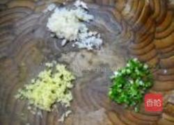 凉拌皮蛋豆腐的做法图解5