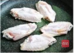 红烧鸡翅的做法图解1