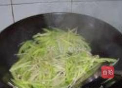 黄瓜炒金针菇的做法图解8