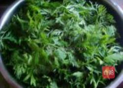 胡萝卜苗粗粮饼的做法图解1