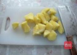 榛蘑炖鸡腿的做法图解4