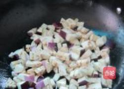 腊肉炒茄丁的做法图解6