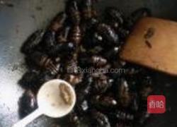 爆炒茧蛹的做法图解7