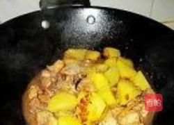 土豆烧鸭块的做法图解6
