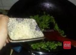 橄榄菜炒豇豆的做法图解9