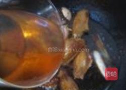 腐竹香菇炖翅中的做法图解7