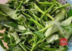 蒜蓉空心菜的做法图解1