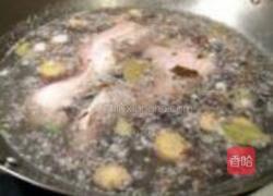 五花肉焖腐皮的做法图解1