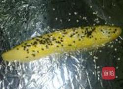 莲茸蛋黄角的做法图解4