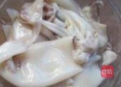 红方小鱿鱼的做法图解1